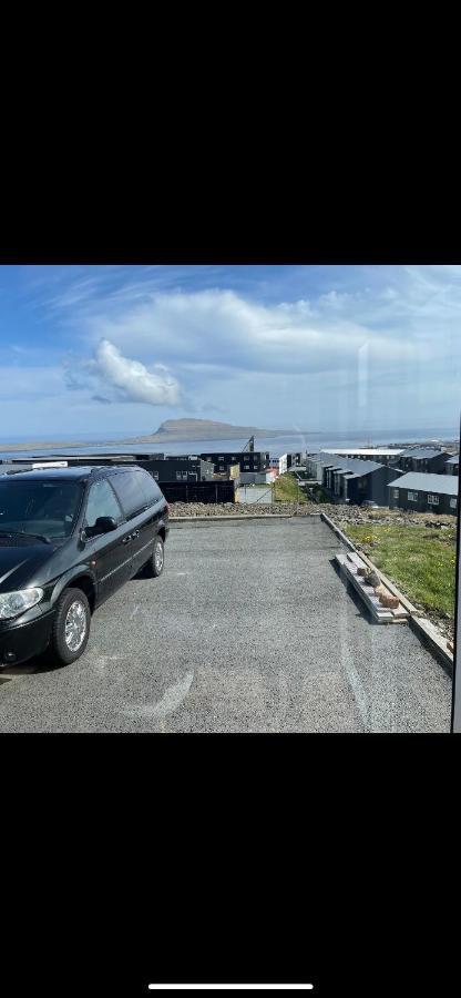 Modern Apartment With City & Oceanside View Tórshavn Eksteriør billede